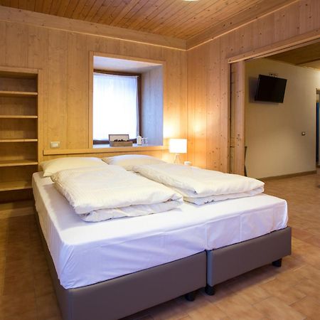 La Villa Feleit บอร์มิโอ ภายนอก รูปภาพ
